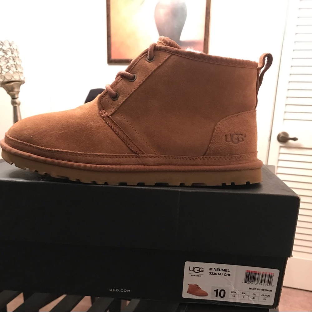 UGG Men's Neumel Suede Boots, size 10 worn 1x